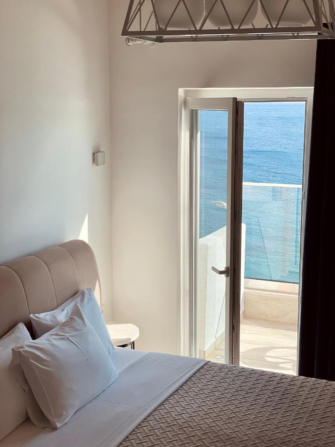 Bed and Breakfast Ionian Terrace Himarë Exterior foto